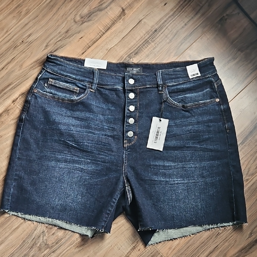 Judy Blue High Waist Dark Indigo Blue Denim Women's Shorts NWT 3XL - Picture 2 of 13